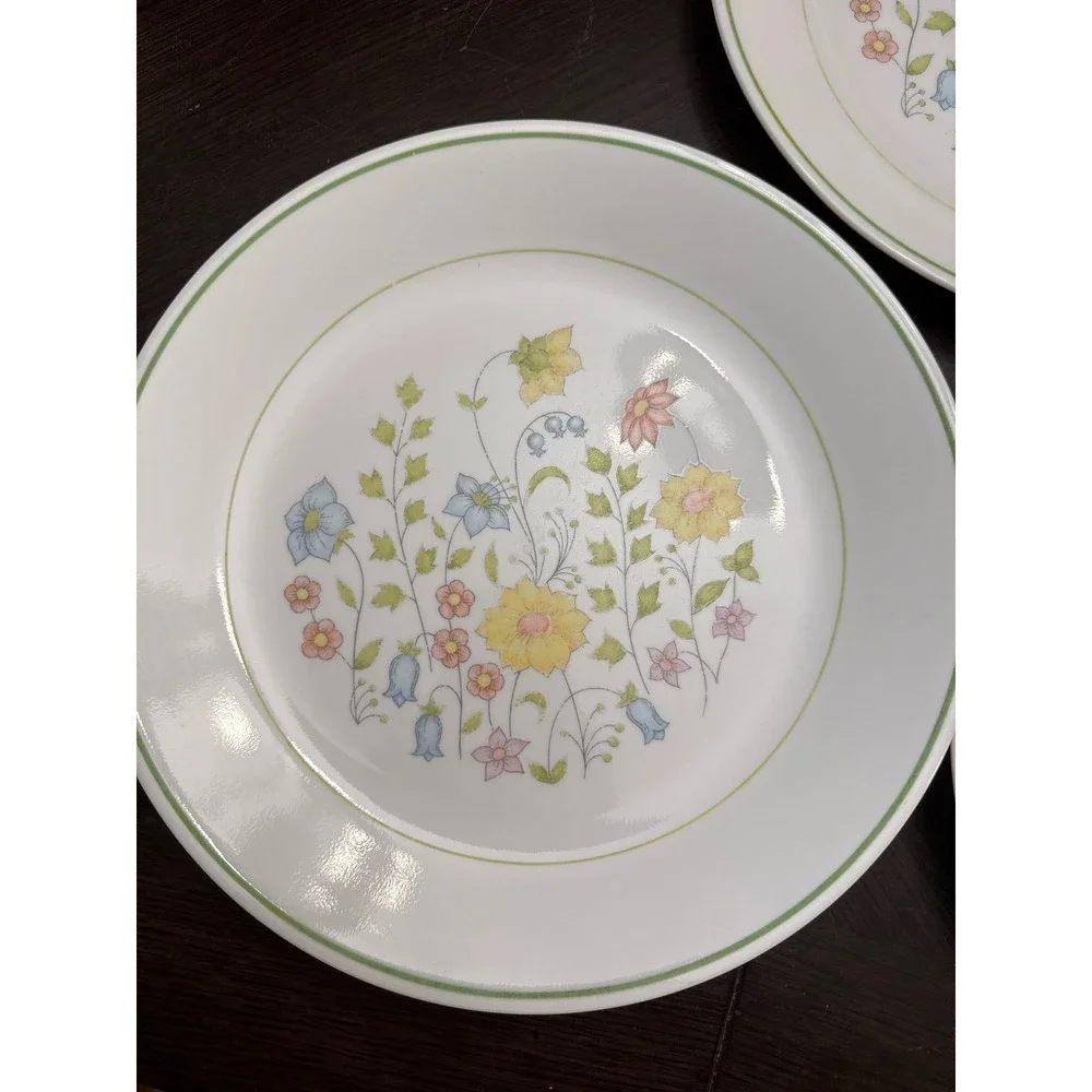 Corelle Meadow Dinner Plates Set of 3 Floral Wildflower Green Rim Vitrelle Glass